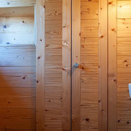 Jadi By Interhome Domek alpejski Nendaz