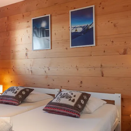 Jadi By Interhome Domek alpejski Nendaz